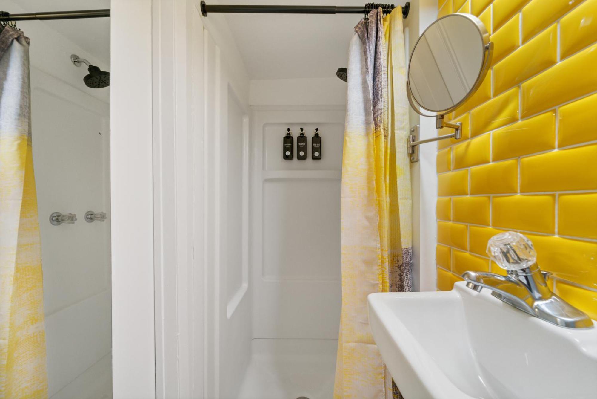 Appartamento Tripoli Artisan Lofts - Designer Bushwick Lofts With Rooftop Terrace