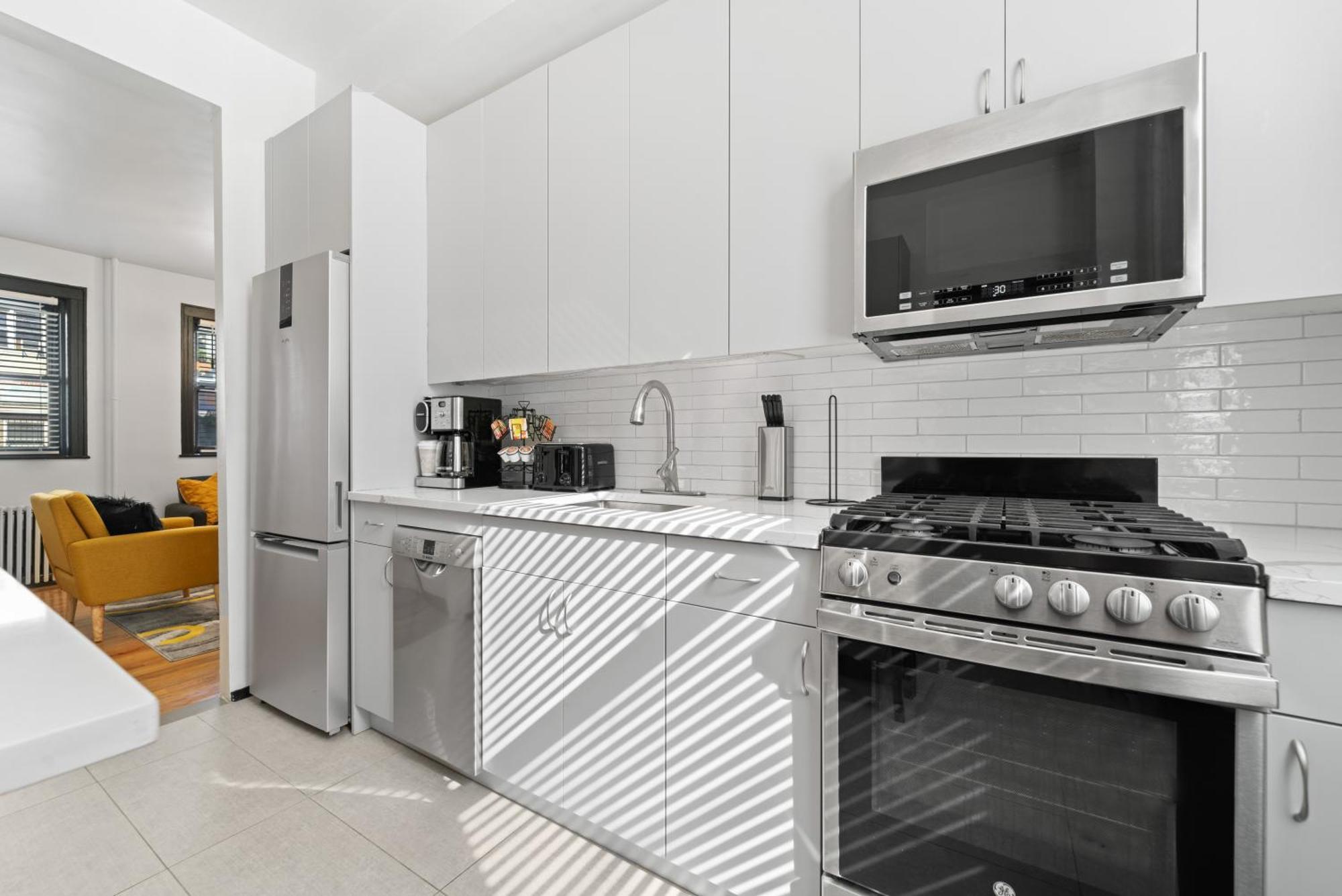 Tripoli Artisan Lofts - Designer Bushwick Lofts With Rooftop Terrace Appartamento